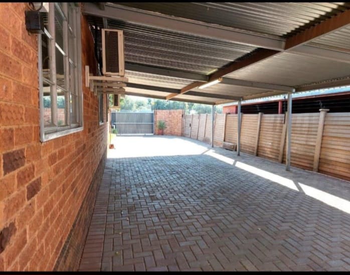 3 Bedroom Property for Sale in South Ridge Northern Cape